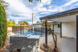 3336 E Earll Dr, Phoenix, AZ 85018 - Photo 38