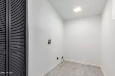 3336 E Earll Drive, Phoenix, AZ 85018 - Photo 32