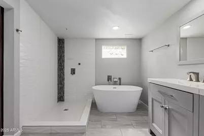 3336 E Earll Drive, Phoenix, AZ 85018 - Photo 18