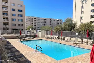 7910 E Camelback Rd, Scottsdale, AZ 85251 - Photo 14