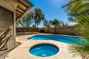 2221 W Rockwell Dr, Chandler, AZ 85224 - Photo 14
