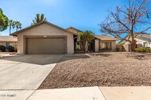 2221 W Rockwell Dr, Chandler, AZ 85224 - Photo 1
