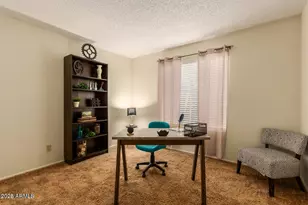 2221 W Rockwell Dr, Chandler, AZ 85224 - Photo 12