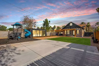 1126 W Portland Street, Phoenix, AZ 85007 - Photo 2