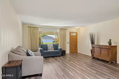 19033 N Signal Butte Circle, Sun City, AZ 85373 - Photo 10