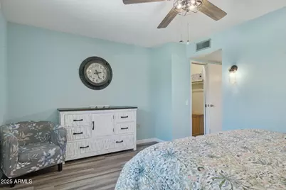 19033 N Signal Butte Circle, Sun City, AZ 85373 - Photo 16