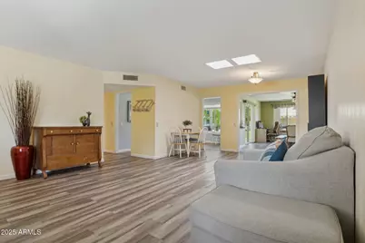 19033 N Signal Butte Circle, Sun City, AZ 85373 - Photo 8