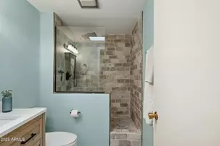 19033 N Signal Butte Cir, Sun City, AZ 85373 - Photo 16