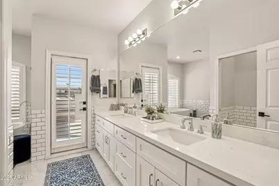 2626 E Arizona Biltmore Circle #14, Phoenix, AZ 85016 - Photo 26