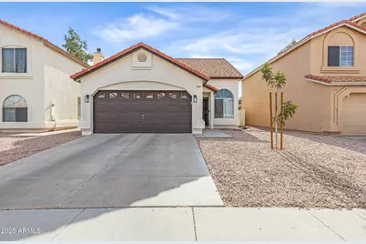 414 N Cobblestone Street, Gilbert, AZ 85234 - Photo 1