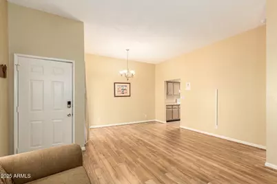 704 S Lebanon Lane, Tempe, AZ 85288 - Photo 6