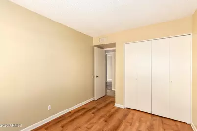 704 S Lebanon Lane, Tempe, AZ 85288 - Photo 22