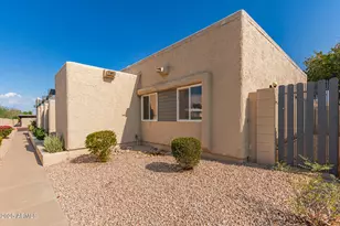 704 S Lebanon Ln, Tempe, AZ 85288 - Photo 1