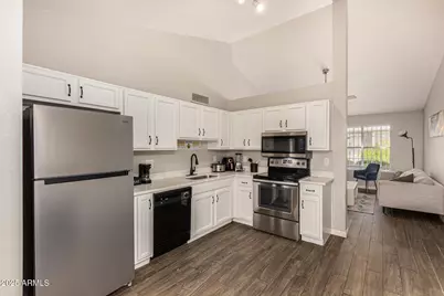 5960 W Oregon Avenue #120, Glendale, AZ 85301 - Photo 2
