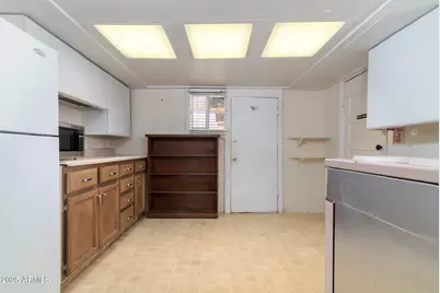 313 W Palma Street, Superior, AZ 85173 - Photo 8