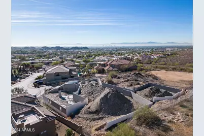 8626 N 17th Place #9, Phoenix, AZ 85020 - Photo 2