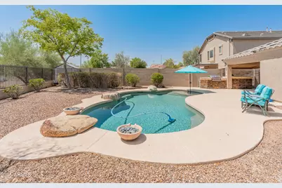 2911 E Quiet Hollow Lane, Phoenix, AZ 85024 - Photo 2