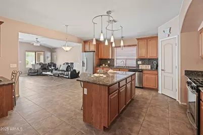 2911 E Quiet Hollow Lane, Phoenix, AZ 85024 - Photo 6