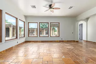 2912 E Vaughn Ave, Gilbert, AZ 85234 - Photo 22