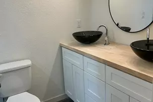 184 S Kent St, Miami, AZ 85539 - Photo 16