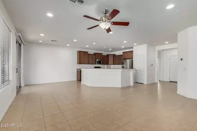 21853 N 261st Avenue, Buckeye, AZ 85396 - Photo 10