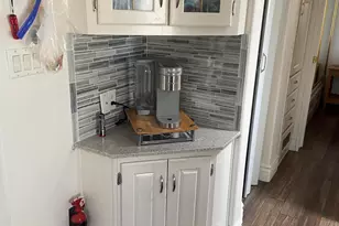 2082 W Klamath Ave, Apache Junction, AZ 85119 - Photo 8