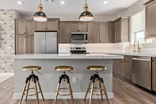 2121 W Sonoran Desert Dr W, Phoenix, AZ 85085 - Photo 32