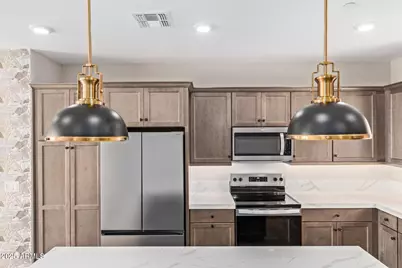 2121 W Sonoran Desert Drive W #107, Phoenix, AZ 85085 - Photo 34