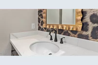 2121 W Sonoran Desert Drive W #107, Phoenix, AZ 85085 - Photo 24