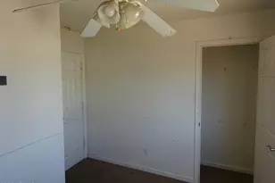 7148 N 48th Ave, Glendale, AZ 85301 - Photo 12