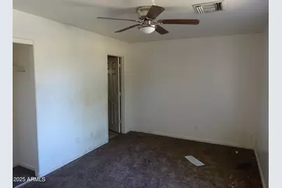 7148 N 48th Avenue, Glendale, AZ 85301 - Photo 14