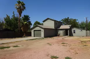 7148 N 48th Ave, Glendale, AZ 85301 - Photo 2