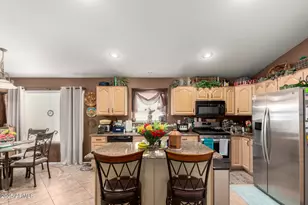 43572 W Sunland Dr, Maricopa, AZ 85138 - Photo 14