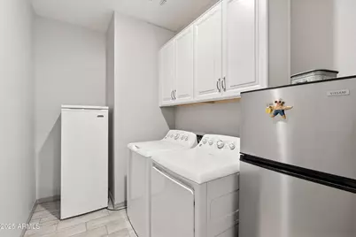 15258 W Latham Street, Goodyear, AZ 85338 - Photo 36