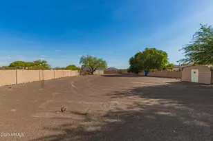 38022 N 2nd Ave, Phoenix, AZ 85086 - Photo 42