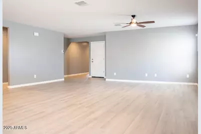 85 6th Avenue W, Buckeye, AZ 85326 - Photo 10