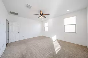 2306 E Branham Ln, Phoenix, AZ 85042 - Photo 28