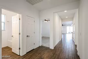 2306 E Branham Ln, Phoenix, AZ 85042 - Photo 4