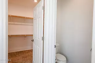 2306 E Branham Ln, Phoenix, AZ 85042 - Photo 32