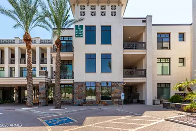 8 Biltmore Estate #202, Phoenix, AZ 85016 - Photo 24