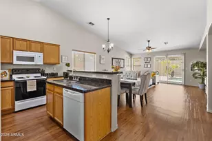 6510 S 18th Ln, Phoenix, AZ 85041 - Photo 8