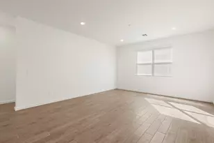 22583 W Pontiac Dr, Surprise, AZ 85387 - Photo 10