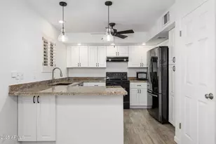 12212 N Paradise Vlg Pkwy S, Phoenix, AZ 85032 - Photo 12