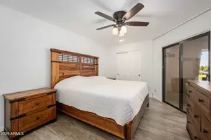 12212 N Paradise Vlg Pkwy S, Phoenix, AZ 85032 - Photo 16