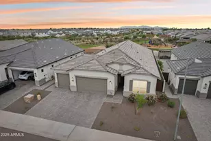 10447 W Lone Cactus Dr, Peoria, AZ 85382 - Photo 1