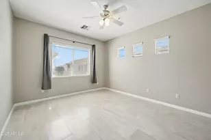 42424 N Gavilan Peak Pkwy, Anthem, AZ 85086 - Photo 12