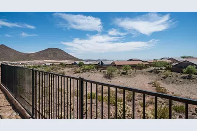 13359 W Eagle Feather Road, Peoria, AZ 85383 - Photo 30