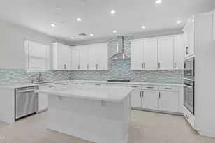 13359 W Eagle Feather Rd, Peoria, AZ 85383 - Photo 10