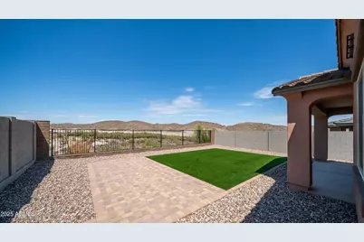 13362 W Eagle Feather Road, Peoria, AZ 85383 - Photo 28