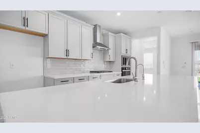 13362 W Eagle Feather Road, Peoria, AZ 85383 - Photo 16